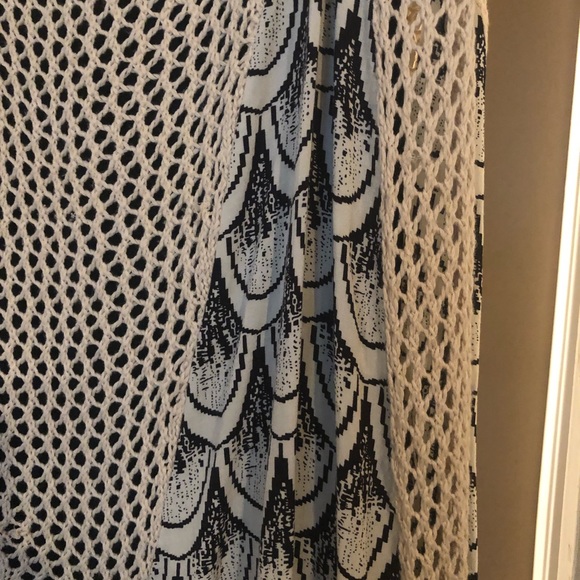 Tunic or Mini Dress from a Boutique - Picture 3 of 6